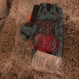 Padded cycling gloves